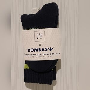 GAP By Bombas Kids Socks Shoe Size 12 to 6 New Blue with Green